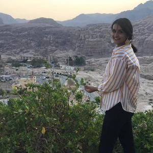 Meet your Posher, Marah